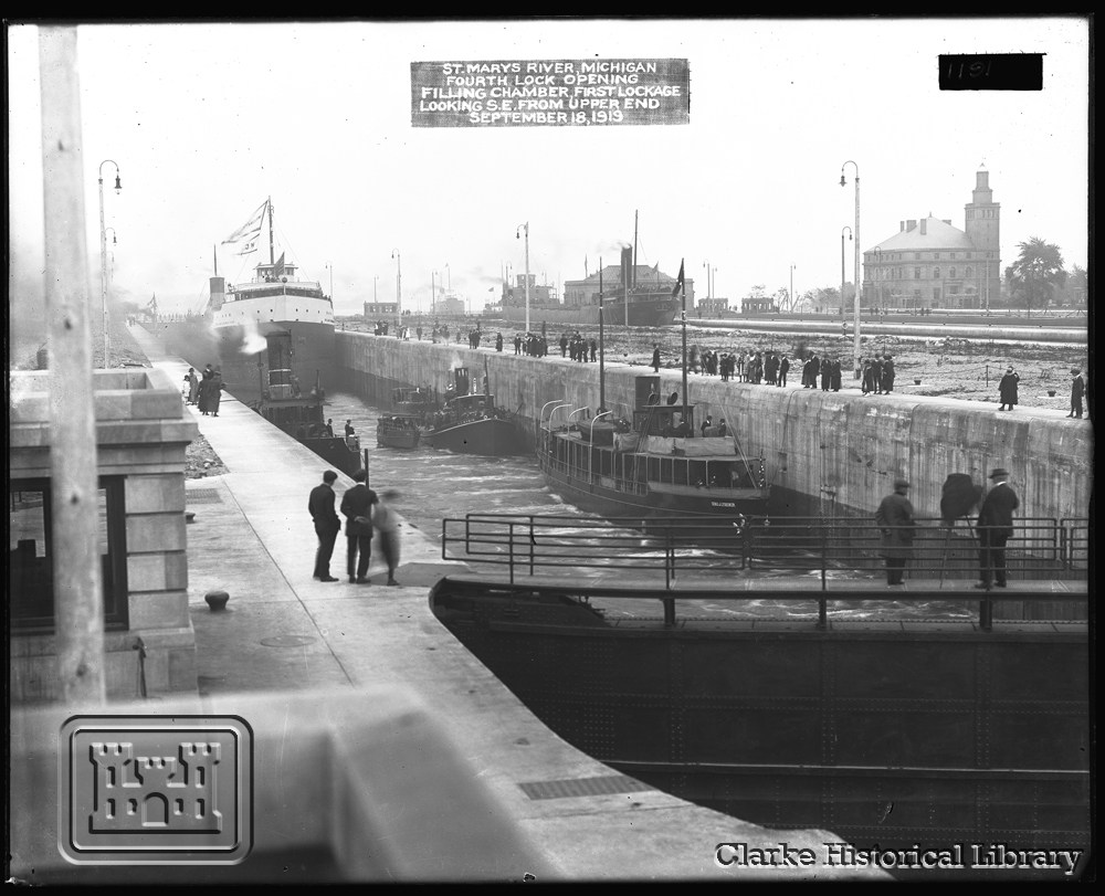 A picture of the Soo Locks in Sault Ste. Marie, Michigan in 1919.