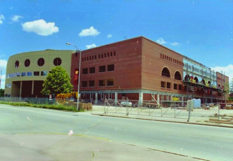 Exterior construction of Park Library