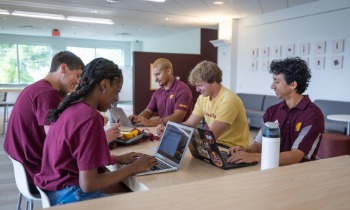 Students-Sept26-Blog-1-Blog_Featured Img_350x210