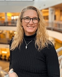 Marnie Roestel