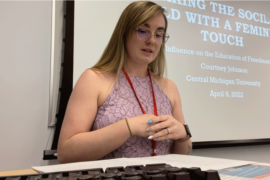Picture of Courtney Johnson presenting her research