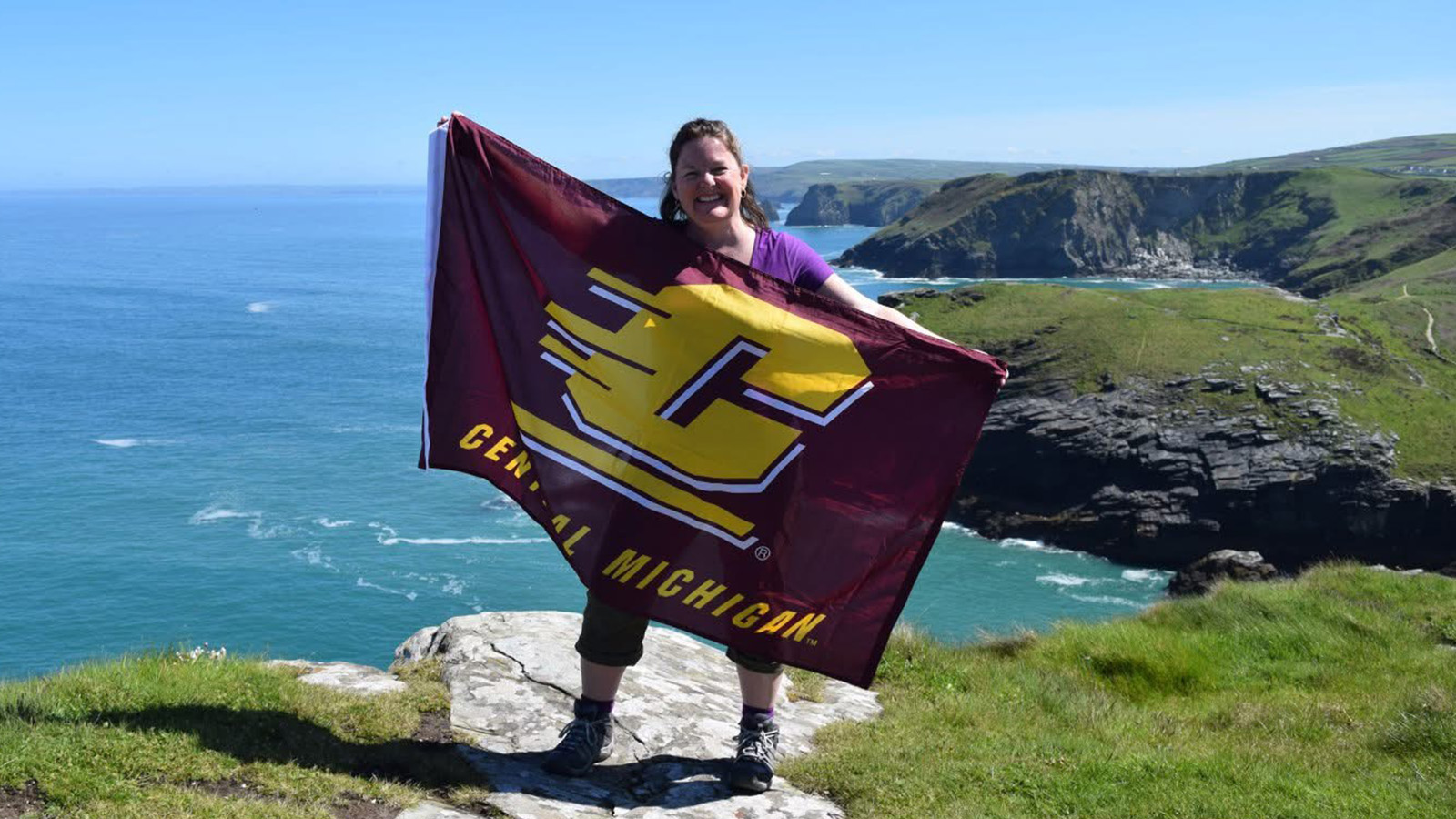 Guiding students toward confidence through global learning