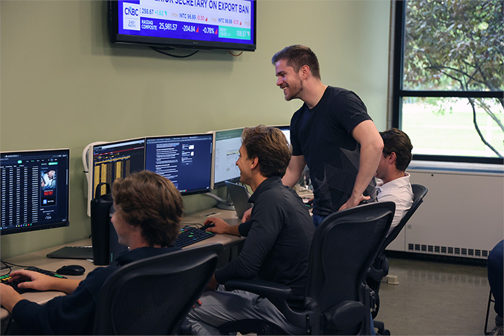 Michigan Finance Scholars are practicing in the lab