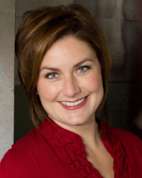 AMY HALLIDAY