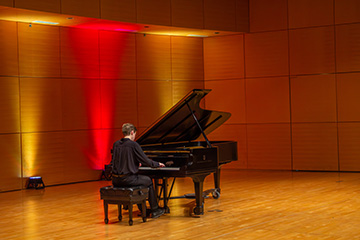 Live from Staples! Student Showcase