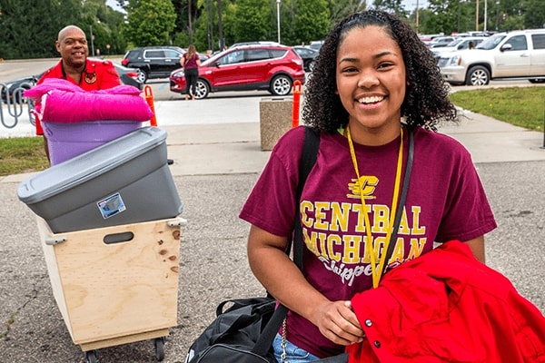 Student moving in with her father