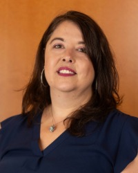 20251030-Sara-VanAlstine-headshot-01-200x250