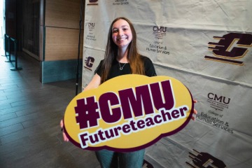 20260122-Teacher-pinning-thumbnail-01-360x240