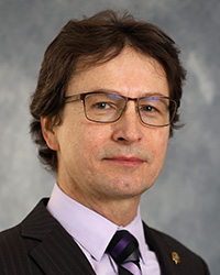 20241106_Krzystof_Kulawik_200x250