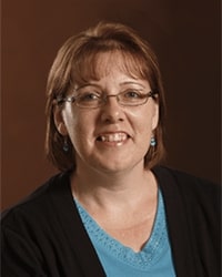20220221_Deb-Linton_200x250