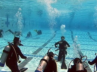 Scuba diving lesson
