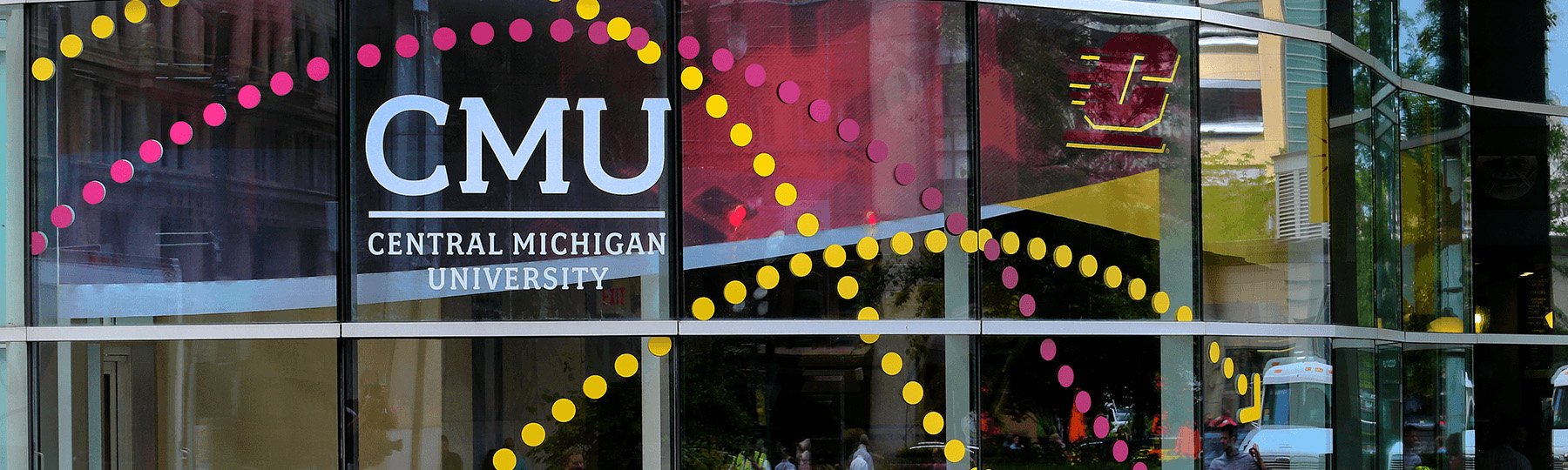Exterior shot of CMU's Detroit Outreach facilities.