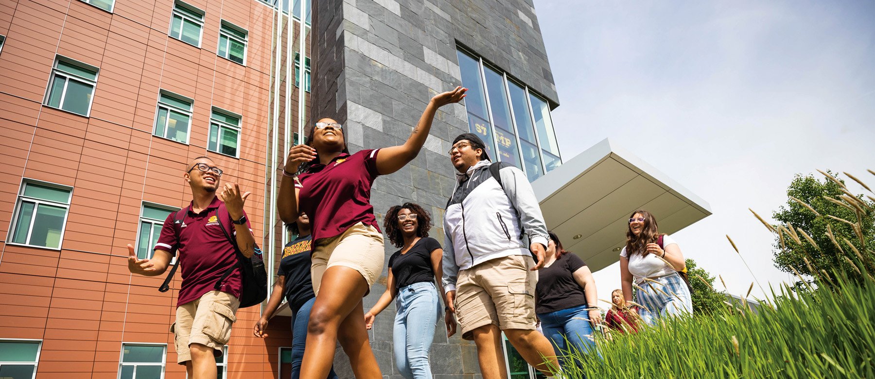 Campus visit CMU tour guides show new students around campus