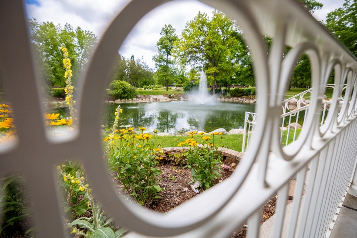 The Fabiano Botanical Gardens on a cloudy summer day.