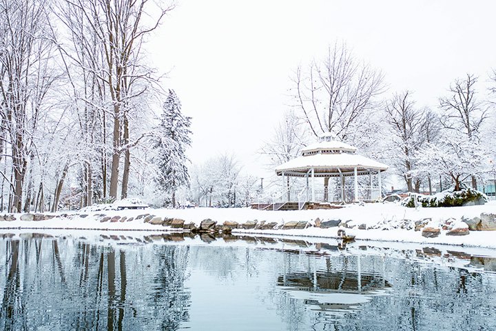 A view of the Fabiano Botanical Gardens after a snowfall.