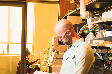 Ben Swarts in lab-360x240