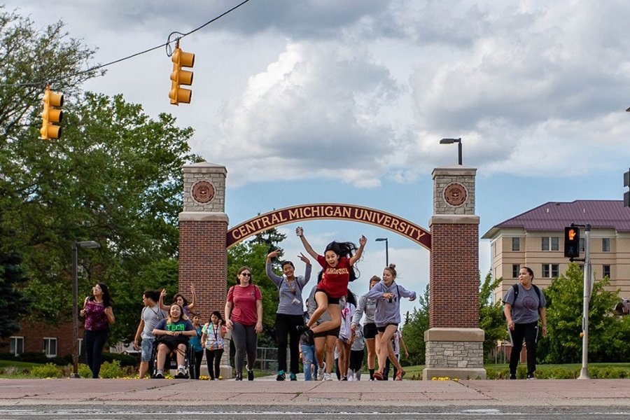 NAISEC students at CMU archway