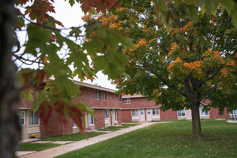 Exterior photo of the Northwest Apartments at Central Michigan University.