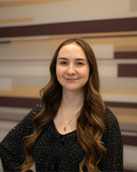 Grace 200x250 headshot