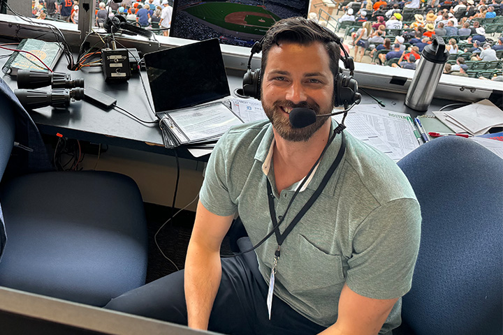 Jaksa in A's booth 720x480